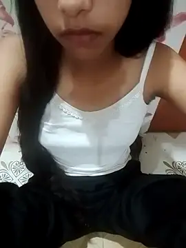 Snapshot of Pihu-satr78 chatting on October 2025 03:52:01 AM Pihu-satr78 online show from October 2025 03:52:01 AM