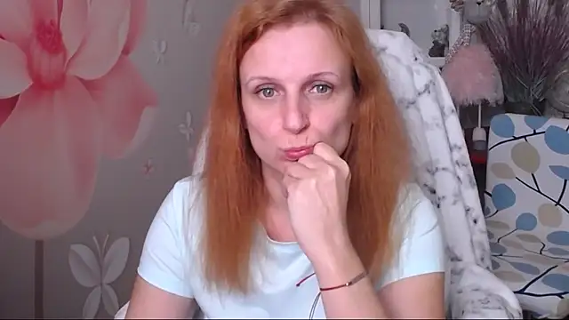 Snapshot of Venus_love1 chatting on March 2026 06:42:02 PM Venus love1 online show from March 2026 06:42:02 PM