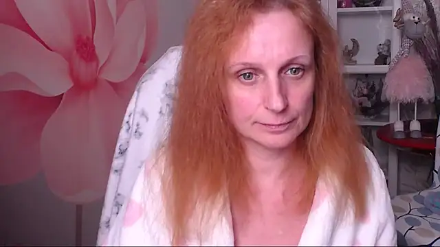 Snapshot of Venus_love1 chatting on April 2026 05:52:01 PM Venus love1 online show from April 2026 05:52:01 PM