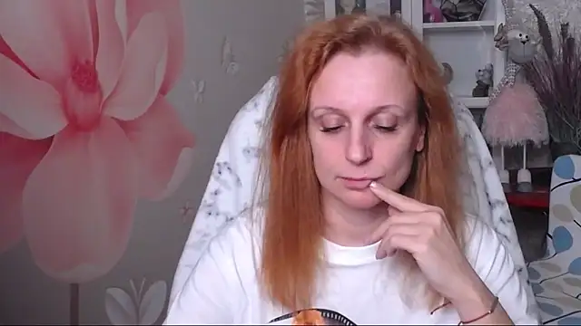 Snapshot of Venus_love1 chatting on March 2026 06:41:01 PM Venus love1 online show from March 2026 06:41:01 PM
