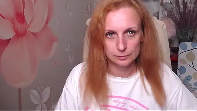 Snapshot of Venus_love1 chatting on May 2026 05:22:01 PM Venus love1 online show from May 2026 05:22:01 PM