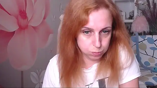 Snapshot of Venus_love1 chatting on May 2026 04:26:01 PM Venus love1 online show from May 2026 04:26:01 PM