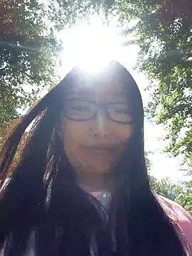 AdriaNochi online show from June 2026 10:43:01 AM
