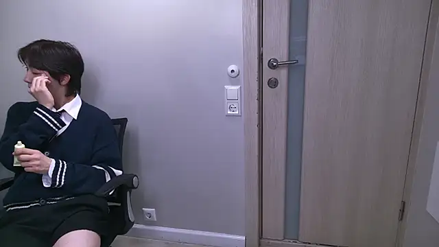 HeejinWang online show from March 2026 08:08:02 PM