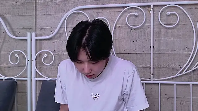 HeejinWang online show from May 2026 04:41:02 AM