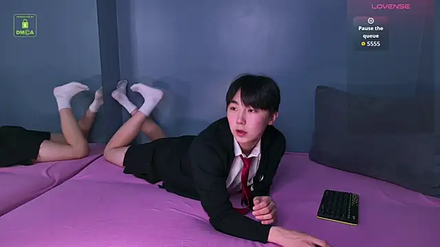 HeejinWang online show from December 2025 10:20:01 AM