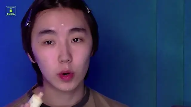 HeejinWang online show from March 2026 08:09:01 PM