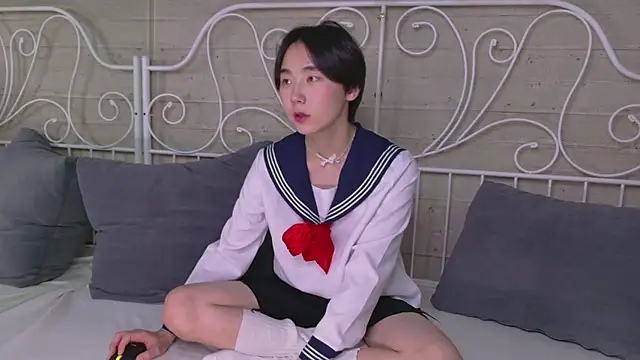 HeejinWang online show from October 2025 08:20:01 PM