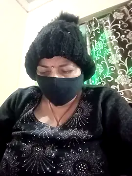 Love-890 online show from December 2025 03:55:01 PM