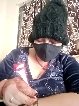 Love-890 online show from November 2025 08:04:01 AM