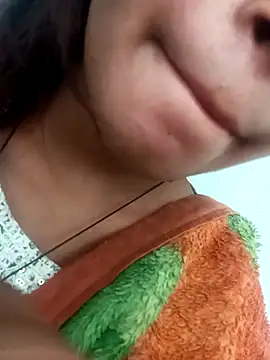 Aaisha-16 online show from March 2026 02:44:02 AM