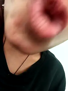 Aaisha-16 online show from March 2026 03:13:01 AM