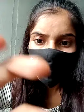 Aaisha-16 online show from November 2025 03:02:02 AM