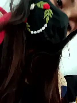 Aaisha-16 online show from December 2025 04:03:02 AM