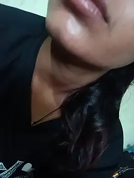 Aaisha-16 online show from May 2026 12:38:02 AM