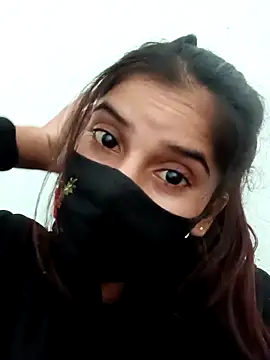 Aaisha-16 online show from November 2025 02:17:01 AM