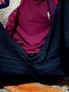 Aaisha-16 online show from December 2025 01:06:02 AM