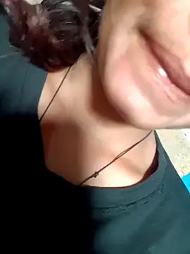 Aaisha-16 online show from March 2026 02:52:01 AM