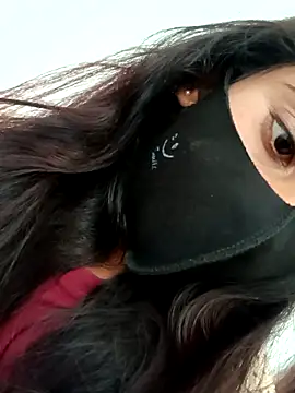 Aaisha-16 online show from December 2025 03:22:01 AM