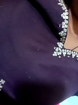 Aaisha-16 online show from April 2026 04:08:01 AM