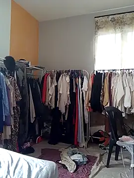 estradiolist online show from March 2026 12:12:02 AM