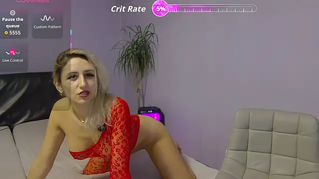 Snapshot of LustfulSin_ chatting on December 2025 10:43:01 AM LustfulSin online show from December 2025 10:43:01 AM