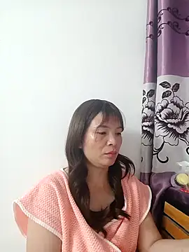 Snapshot of Livelulu chatting on October 2025 01:13:01 PM Livelulu online show from October 2025 01:13:01 PM