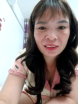 Snapshot of Livelulu chatting on October 2025 05:58:01 PM Livelulu online show from October 2025 05:58:01 PM