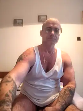 chcem1975 online show from January 2026 07:34:02 AM