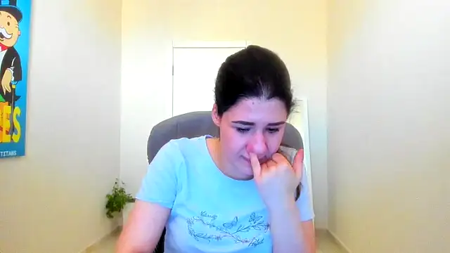 Snapshot of Joannia chatting on March 2026 09:05:02 AM Joannia online show from March 2026 09:05:02 AM