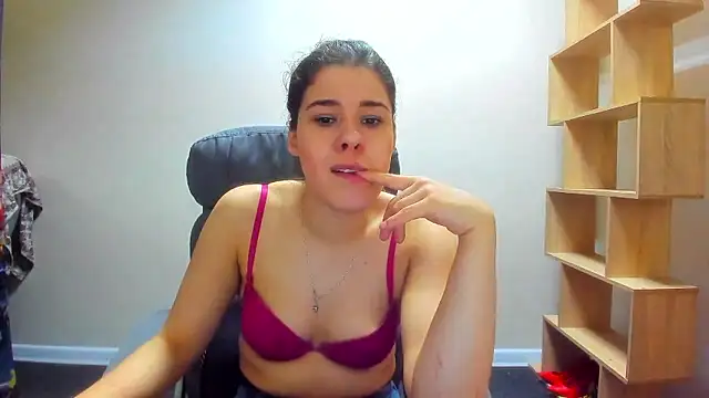 Snapshot of Joannia chatting on January 2026 08:20:02 AM Joannia online show from January 2026 08:20:02 AM