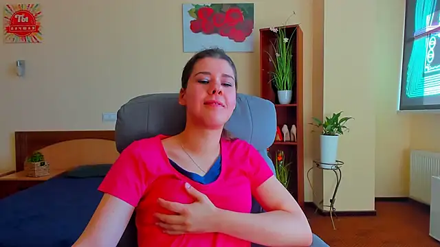 Joannia online show from October 2025 08:38:01 AM