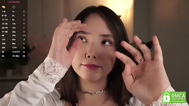 RenaeConnerley online show from November 2025 04:49:02 AM