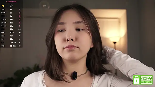 RenaeConnerley online show from November 2025 05:52:01 AM