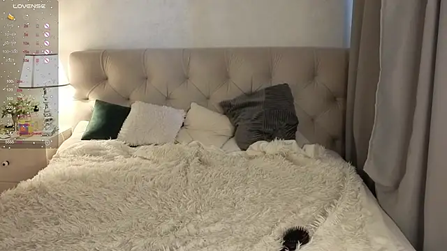 Gentle Ariel online show from February 2026 02:08:01 AM