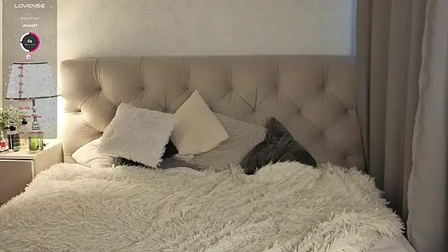 Gentle Ariel online show from February 2026 03:06:01 AM