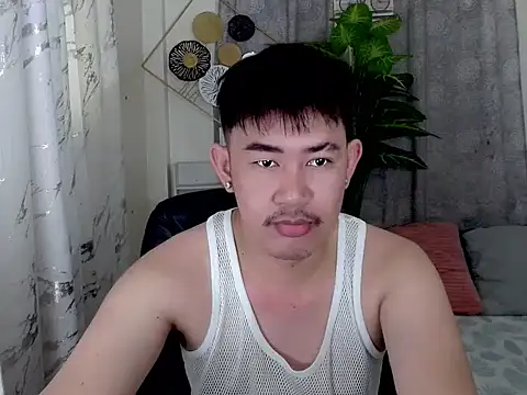 NaughtyGlow97 online show from September 2025 01:28:02 AM