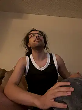 Snapshot of daddycreampies chatting on September 2025 01:44:01 PM daddycreampies online show from September 2025 01:44:01 PM