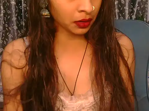 alaviya-19 online show from November 2025 04:39:01 AM