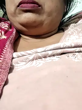 Mmm143 online show from February 2026 12:15:02 PM