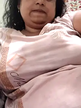 Mmm143 online show from March 2026 04:03:01 AM