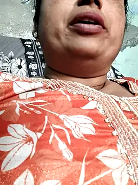 Mmm143 online show from March 2026 03:58:02 AM