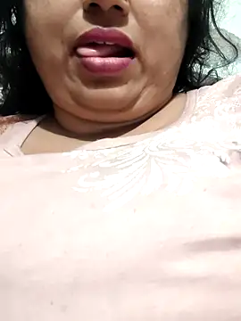 Mmm143 online show from February 2026 02:42:02 AM