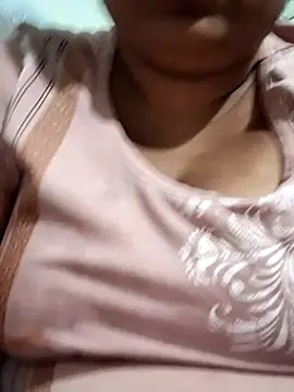 Mmm143 online show from March 2026 02:21:01 PM