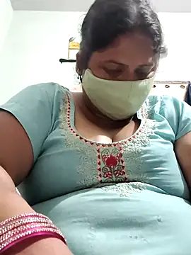 Mmm143 online show from April 2026 06:03:02 PM