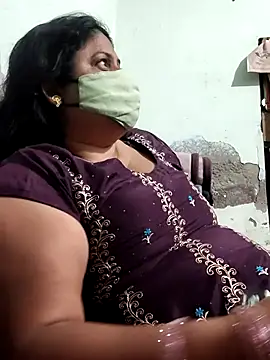 Mmm143 online show from April 2026 12:06:01 PM