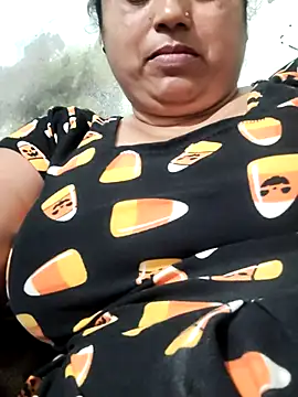 Mmm143 online show from March 2026 04:49:01 AM