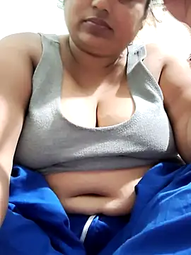 Mmm143 online show from February 2026 08:39:01 PM