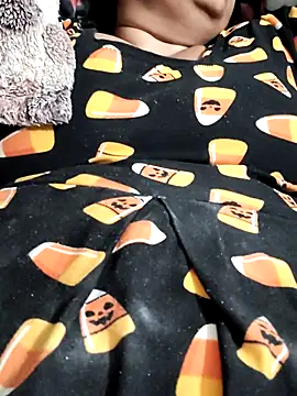 Mmm143 online show from March 2026 04:01:01 PM