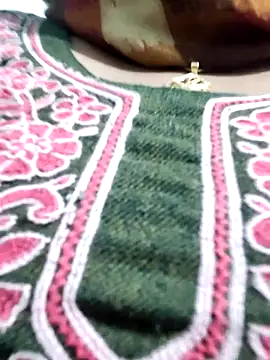 Mmm143 online show from December 2025 04:28:02 AM